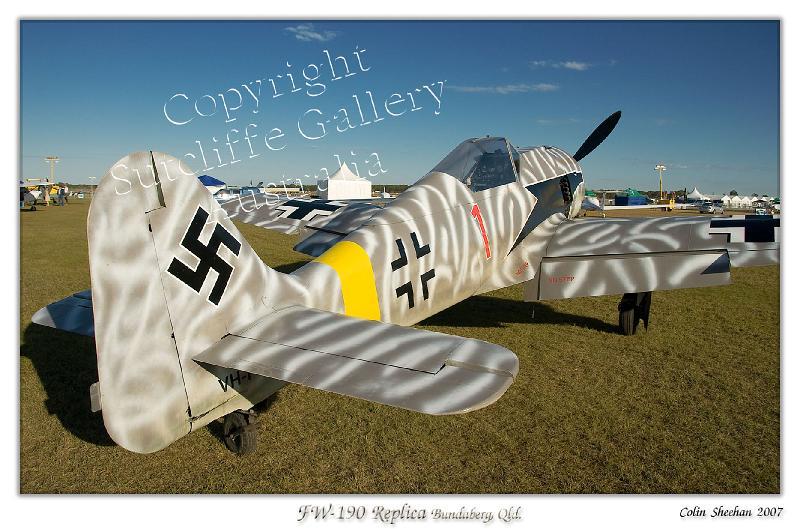 AC05.jpg - A splendid replica of a WWII Focke Wulf FW 190