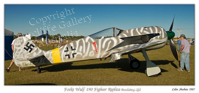 AC06.jpg - A very well built reduced size FW190 fighter replica
