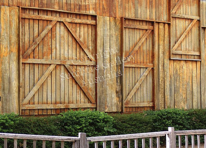ARC03.jpg - The new barn provides som einteresting patterns as it begins to weather.